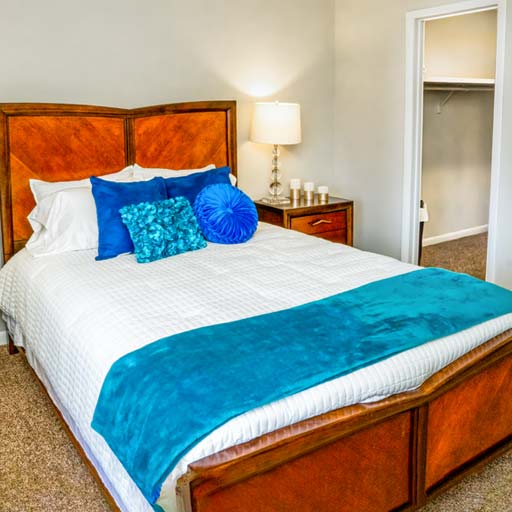 Interior BR 512x512 1 Newly renovated apartments in Homewood